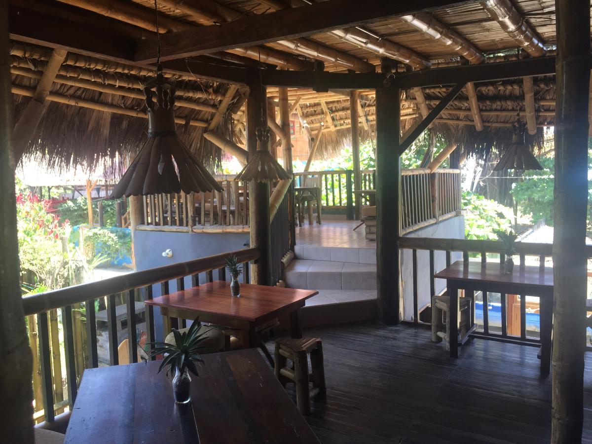 La Facha Hostal Restaurant Surf Mompiche Bagian luar foto